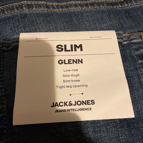 Brand new not worn denim Jack and Jones jeans - Picture 4 of 5